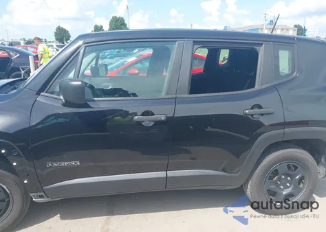 2018 Jeep Renegade Sport 4X4 из США, поврежденный, VIN ZACCJBAH4JPH90716